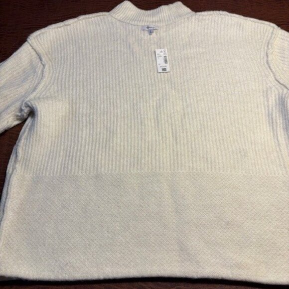 Crew Neck Reitmans Soft Sweater Size XL NEVER WORN - Picture 2 of 7